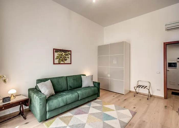 3 Bedrooms Vatican Rome City Center Apt