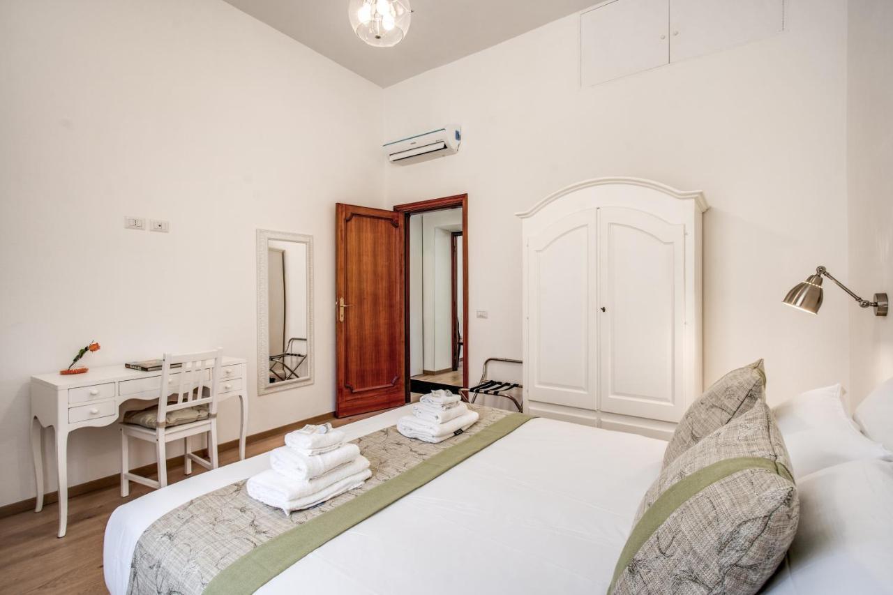 3 Bedrooms Vatican Center Apartment Rom